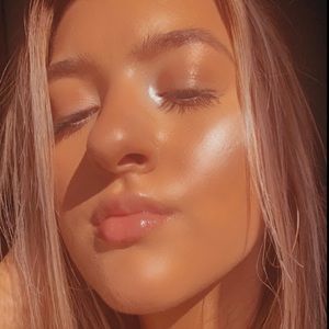 Meet your Posher, Sofia